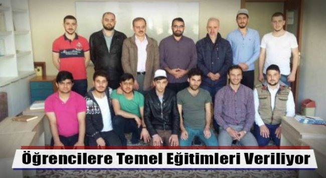 GÜNHAFDER, Öğrencilere Temel İslam Eğitimleri Dersi Veriyor